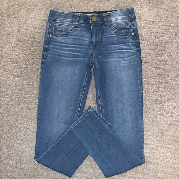 Democracy Jeans - Picture 1 of 6